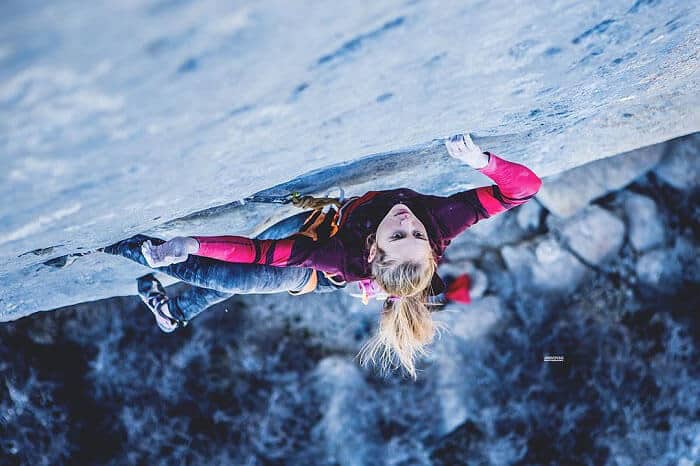 margo hayes climbing on biographie