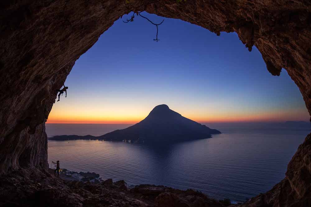 climbing grande grotta in kalymnos