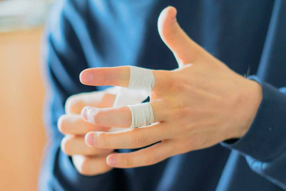 Finger injuries: what you need to know about taping - KletterRetter - Climb  more. Climb better.