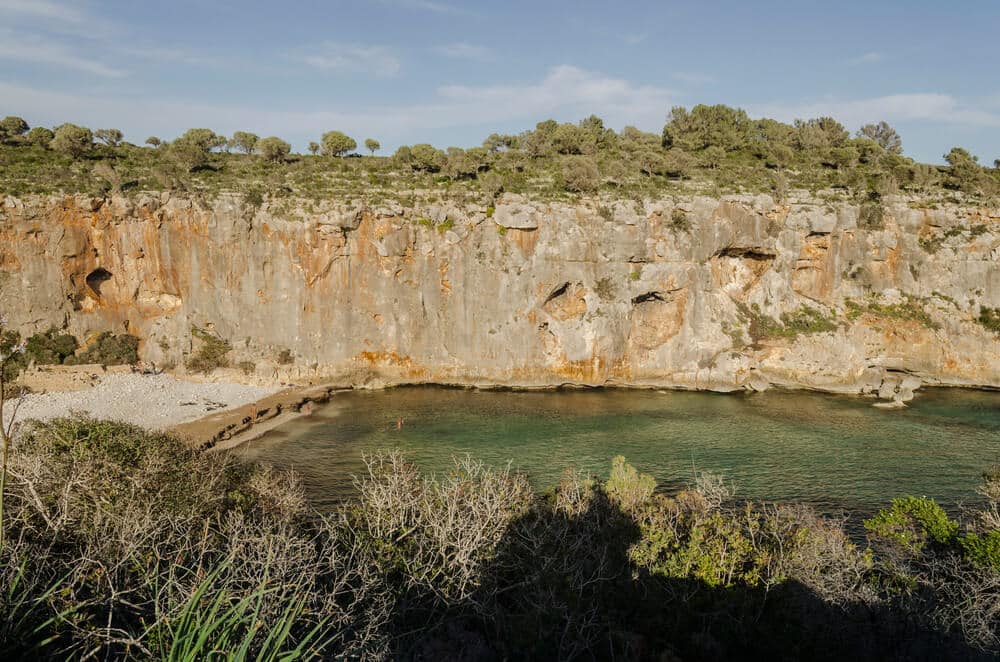 cala magraner for climbign in mallorca